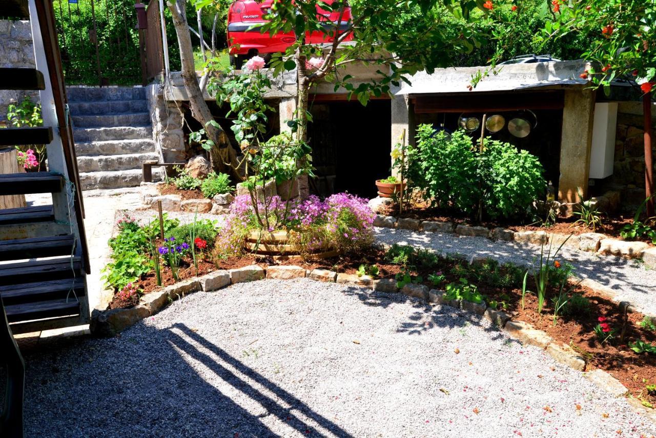 Bonbon Apartment Opatija Bagian luar foto