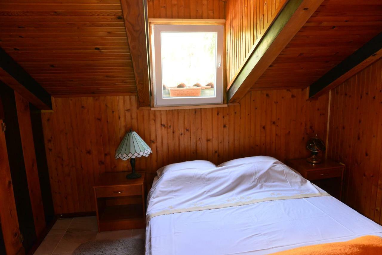 Bonbon Apartment Opatija Bagian luar foto
