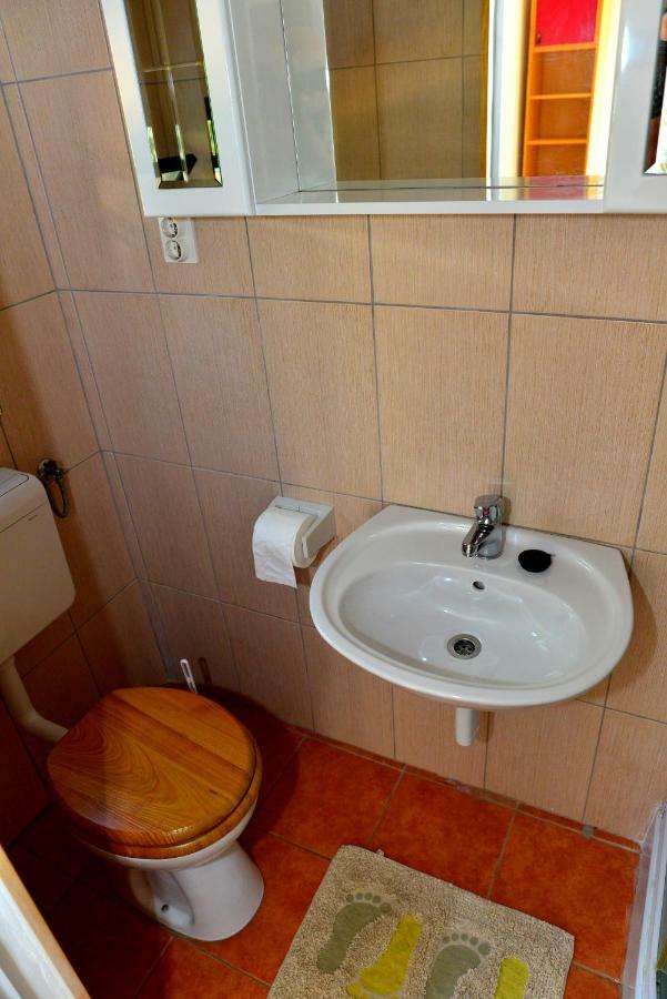 Bonbon Apartment Opatija Bagian luar foto